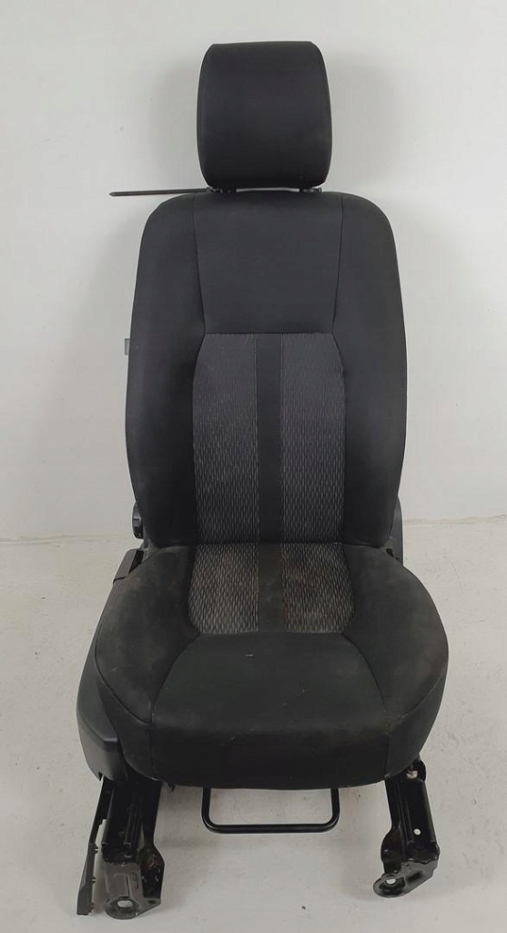 фото №1, Сиденье правый перед с подогревом discovery iv l319 europa