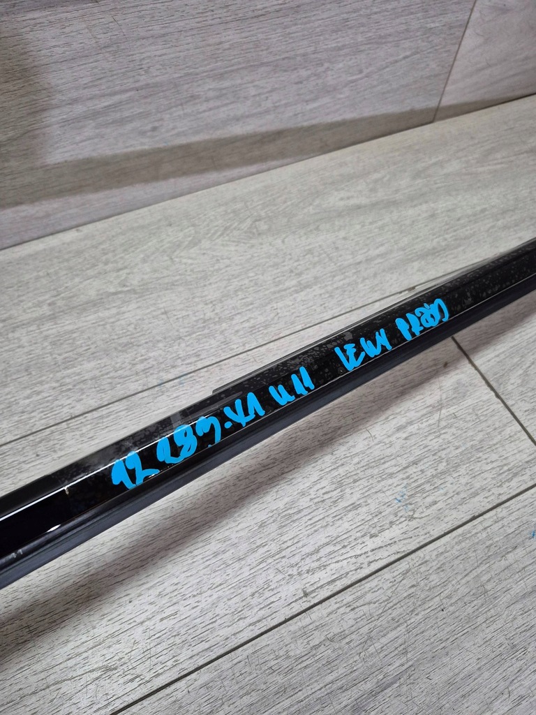 фото №8, 12283. bmw x1 u11 молдинг ущільнювач лівий перед 9451533