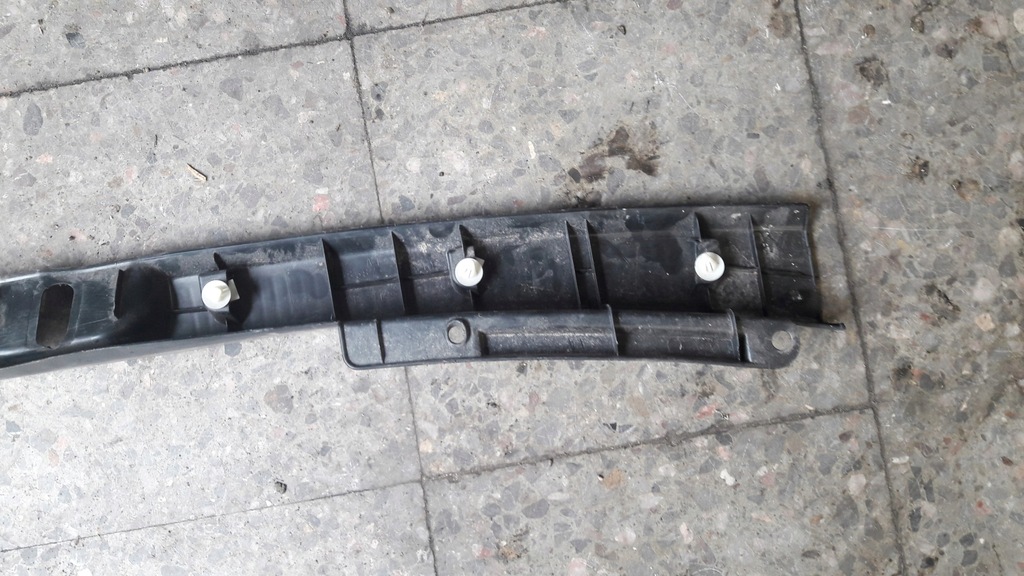 фото №11, 58387-48010 молдинг багажника lexus rx 300