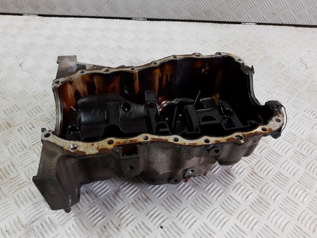 фото №1, Clio iii lift 1.6 16v поддон масляная 8200953476