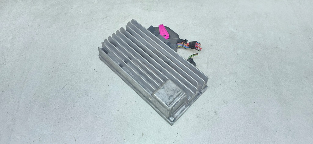 фото №1, Audi a5 8t усилитель радио аудио bang olufsen 8t1035223