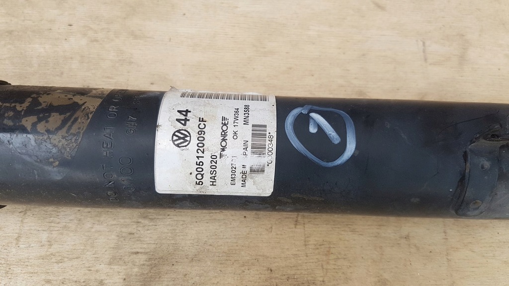 фото №4, Амортизатор задняя vw t-roc 5q0512009cf