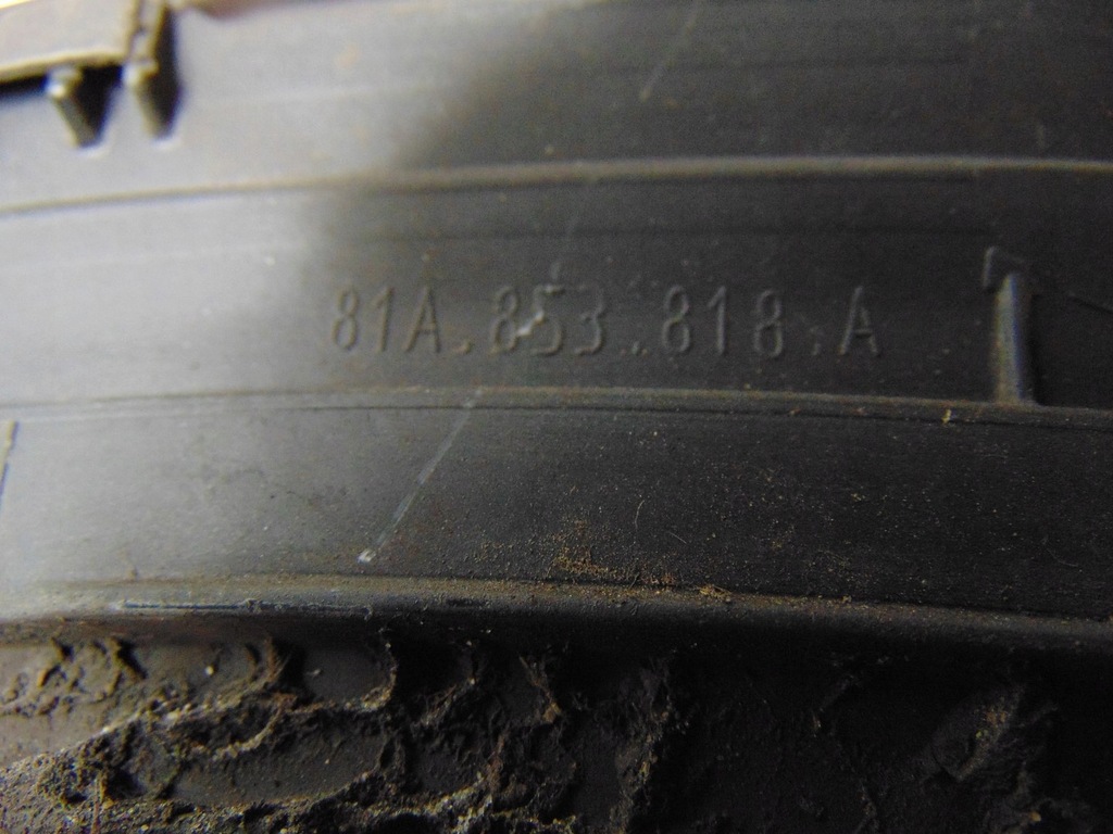 фото №11, Молдинг накладка крыла правый задняя audi q2 81a853818a