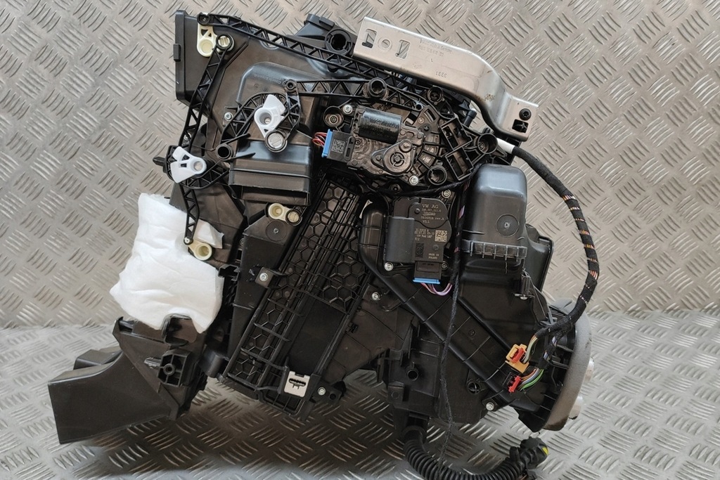 фото №5, Skoda enyaq iv обогреватель салона matrix lhd 1ea820353c 2022 26807879