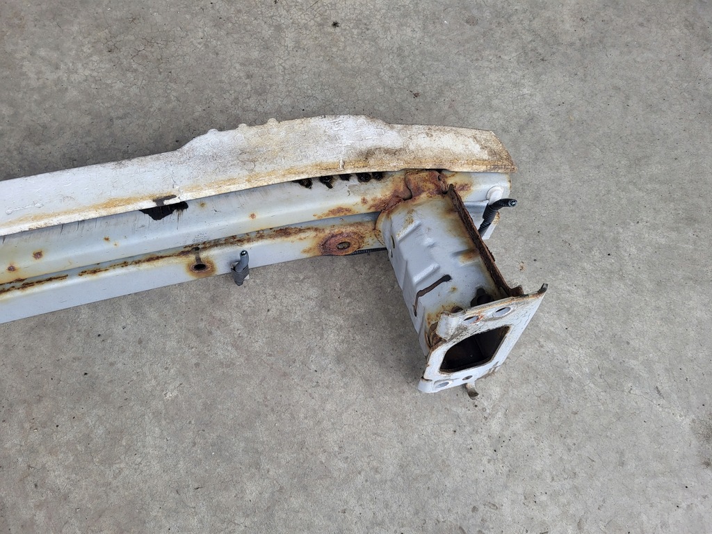 фото №8, Toyota corolla e15 07r балка pod бампер перед