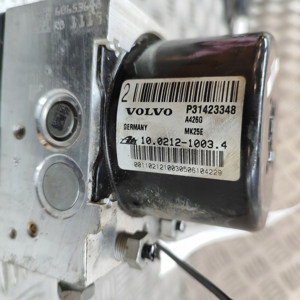 фото №8, Volvo xc60 2016 насос abs