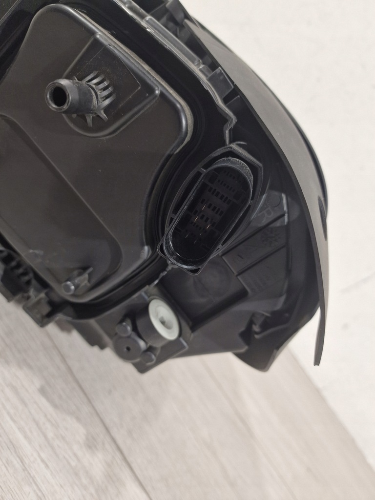 фото №11, Porsche macan правый full led 95b lift правая лампа