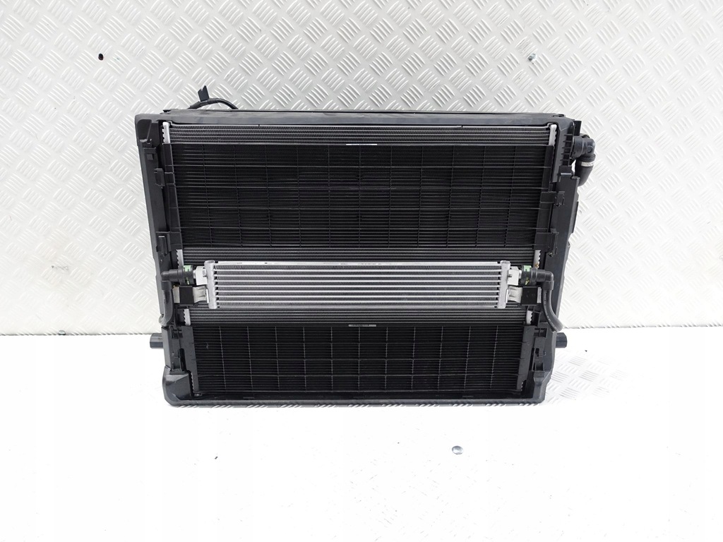 фото №1, Bmw z4 g29 roadstr 2.0i 252ps радиатор вентилятор