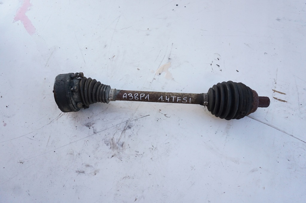 фото №1, Приводной вал левый перед audi a3 8p 8p1 1.4 tfsi