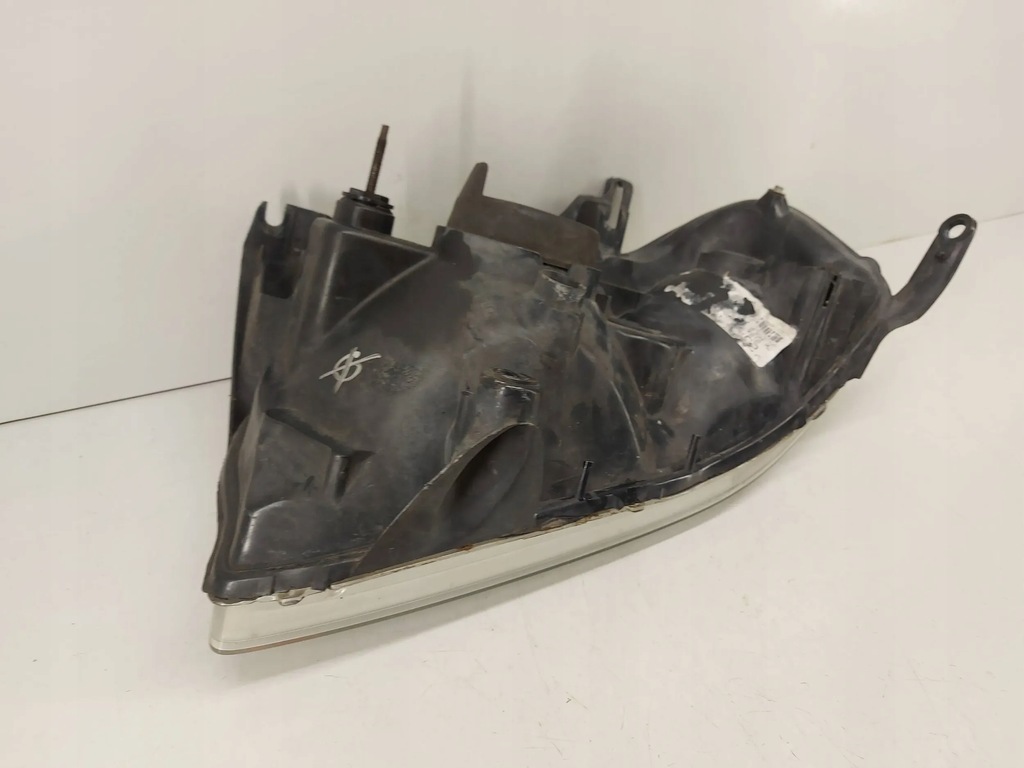 фото №9, Mazda tribute правая лампа передняя перед фара