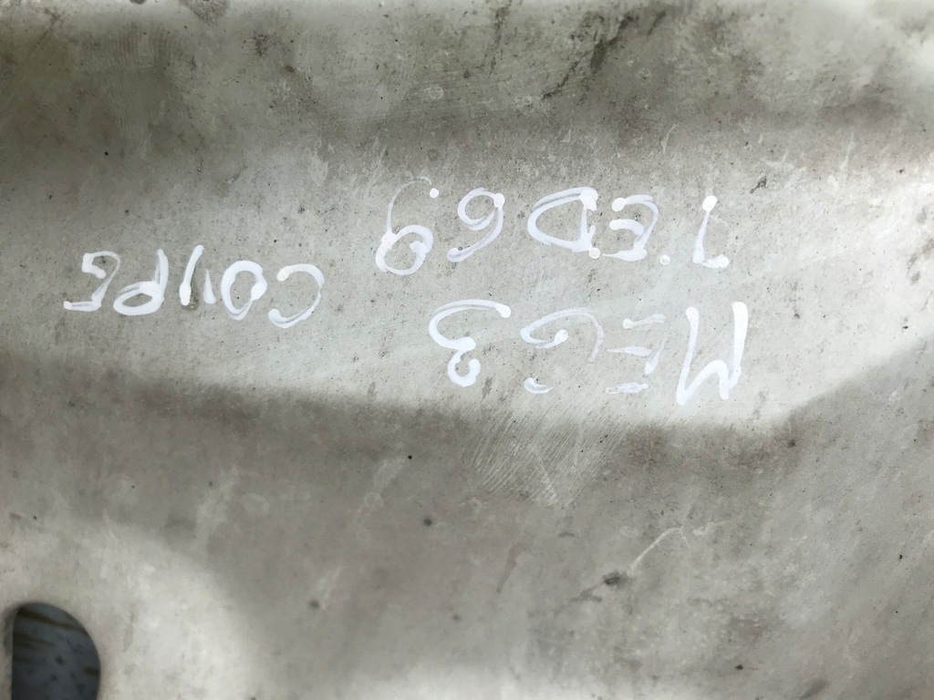 фото №16, Капот кришка двигуна renault megane iii 3 hb 5d kombi 09-13 ted69 петлі