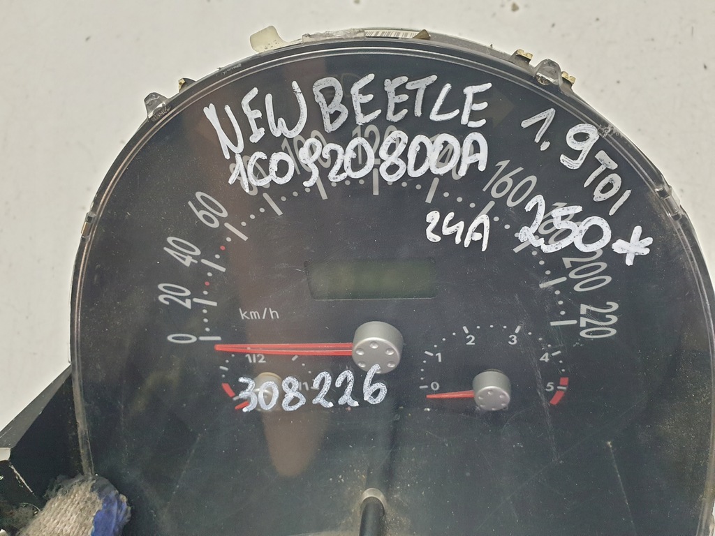 фото №8, Лічильник прилади vw new beetle 1.9 1c0920800a