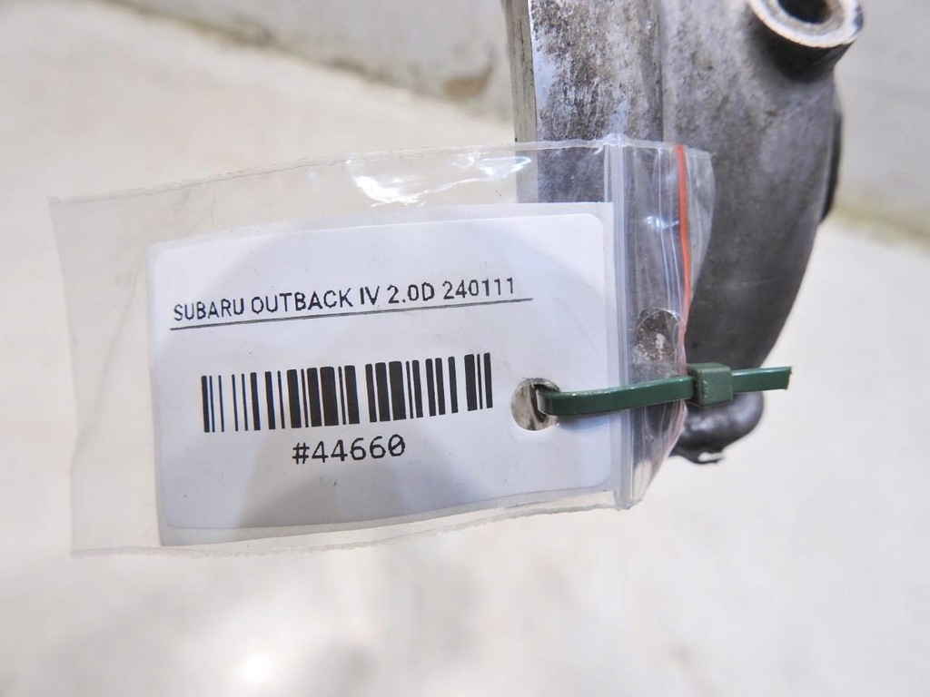 фото №5, Крышка защита распределительного вала левая subaru outback iv 2.0 d