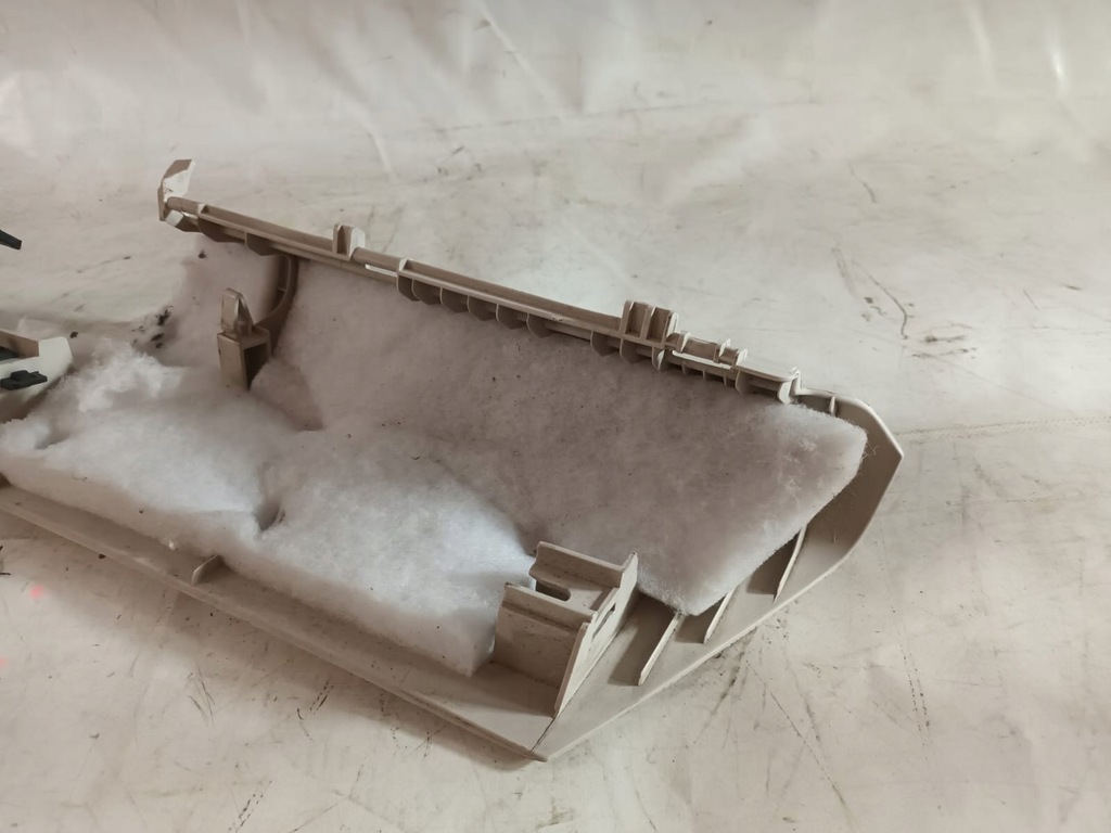 фото №12, Chrysler 200 15-osłona стійка ліва права