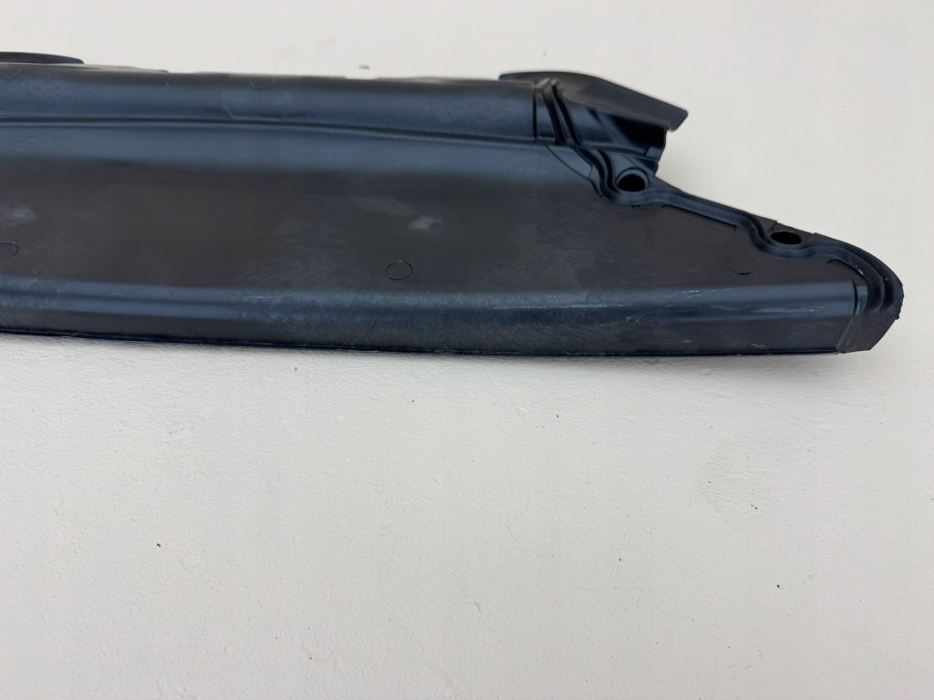 фото №9, Bmw x5 f15 3 iii 13- пластик жабо защита стены перегородки 51717309204