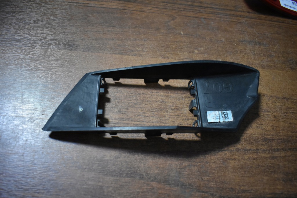 фото №1, Idealny кронштейн карман ассистент поперечина движения правый bmw x7 g07 1