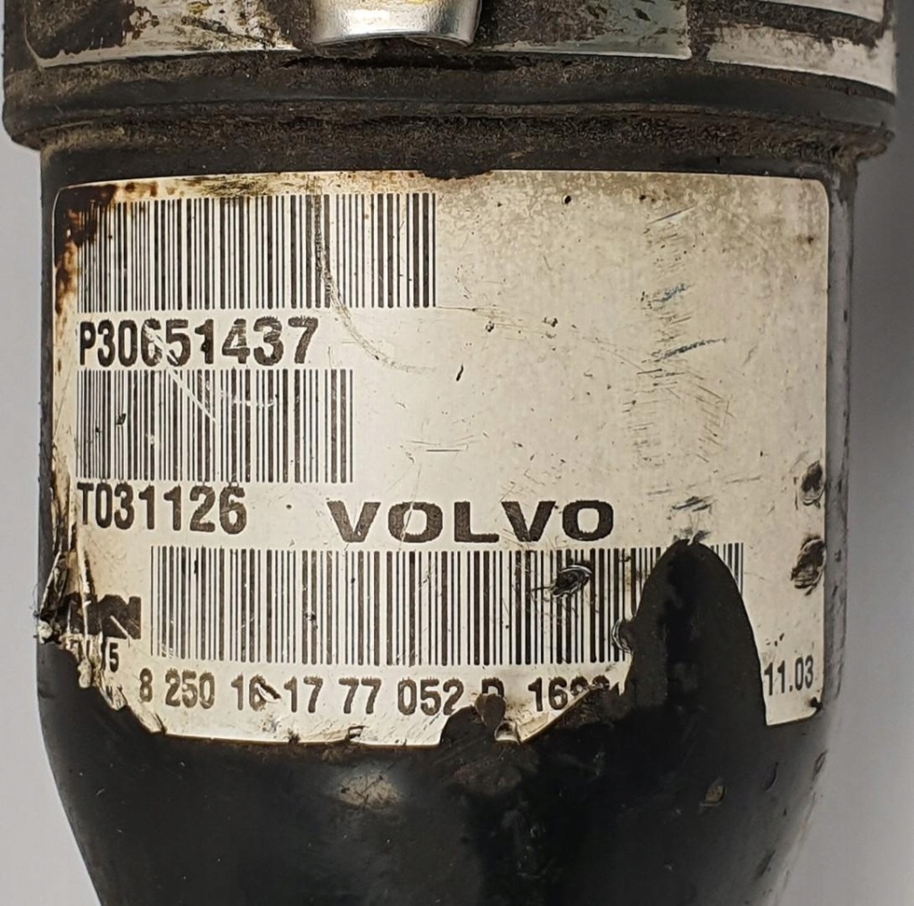 Приводной вал правый  правая  перед volvo xc90 2.4 p30651437 в Украине