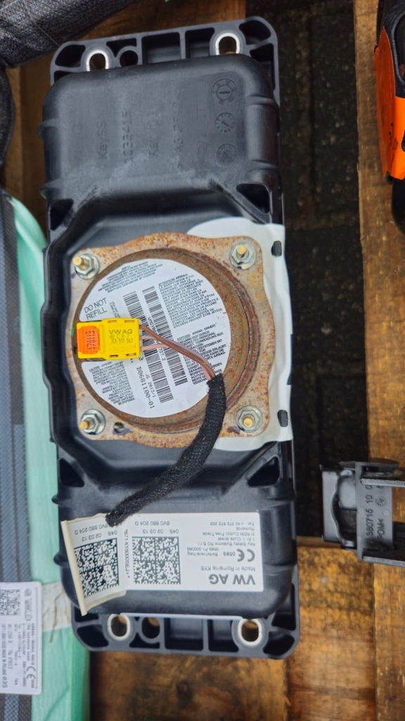 фото №12, Audi a3 8v консоль подушка безопасности приборная панель шторки безопасности ремни оригинал