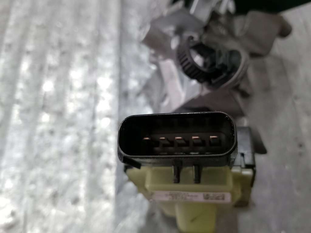 Замок запалювання dodge caliber c34035m 05057297ah 2.0 crd Недорого