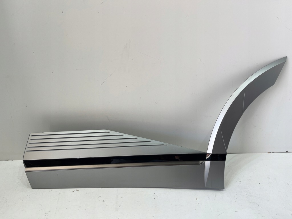 фото №1, Hyundai ioniq v 5 молдинг na двері ліва задня задня