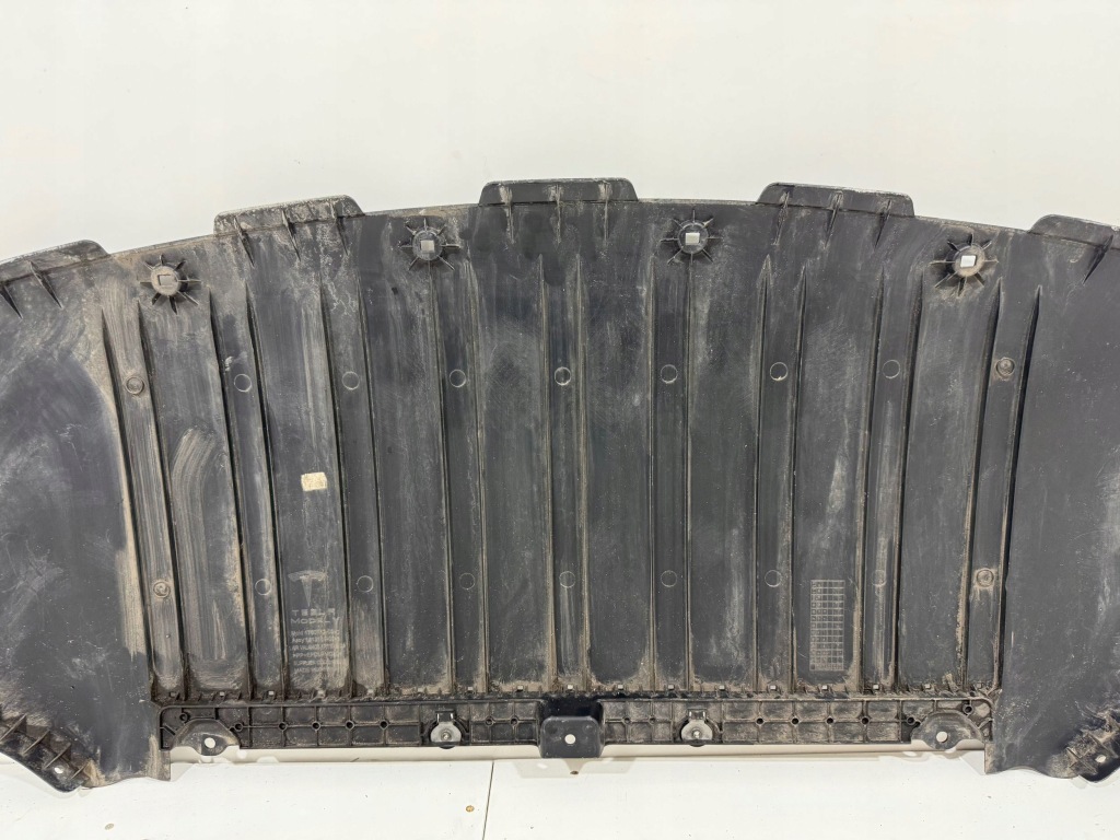 фото №8, Tesla model y захист pod бампер перед 1760713-00-c