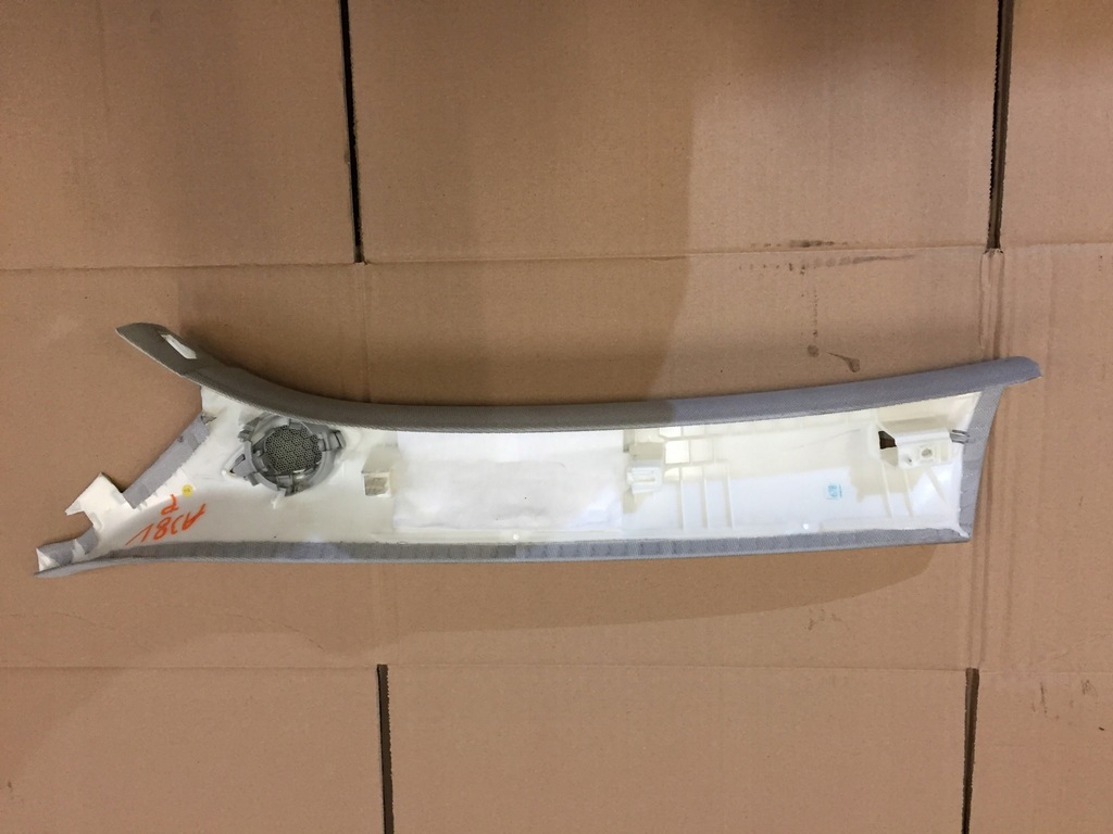 фото №8, Audi a3 8v sedan обшивка захист стійка 8v5867234a