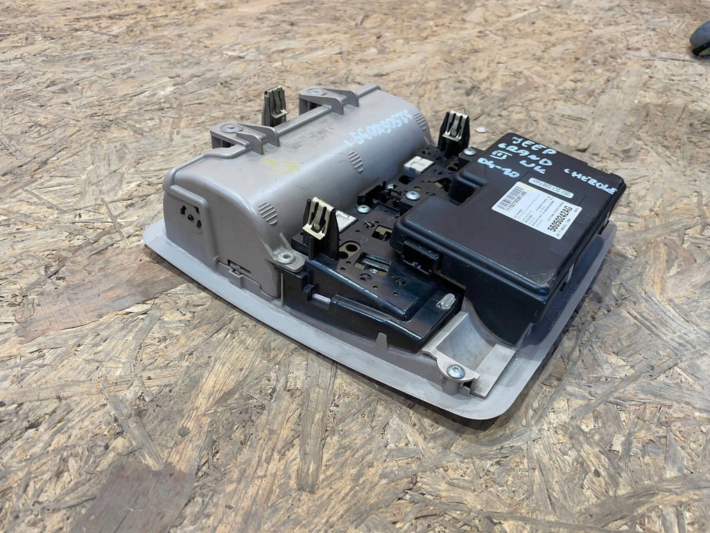 фото №8, Jeep grand cherokee iii 3 wk 04-10 перемикач люк світло кабіни