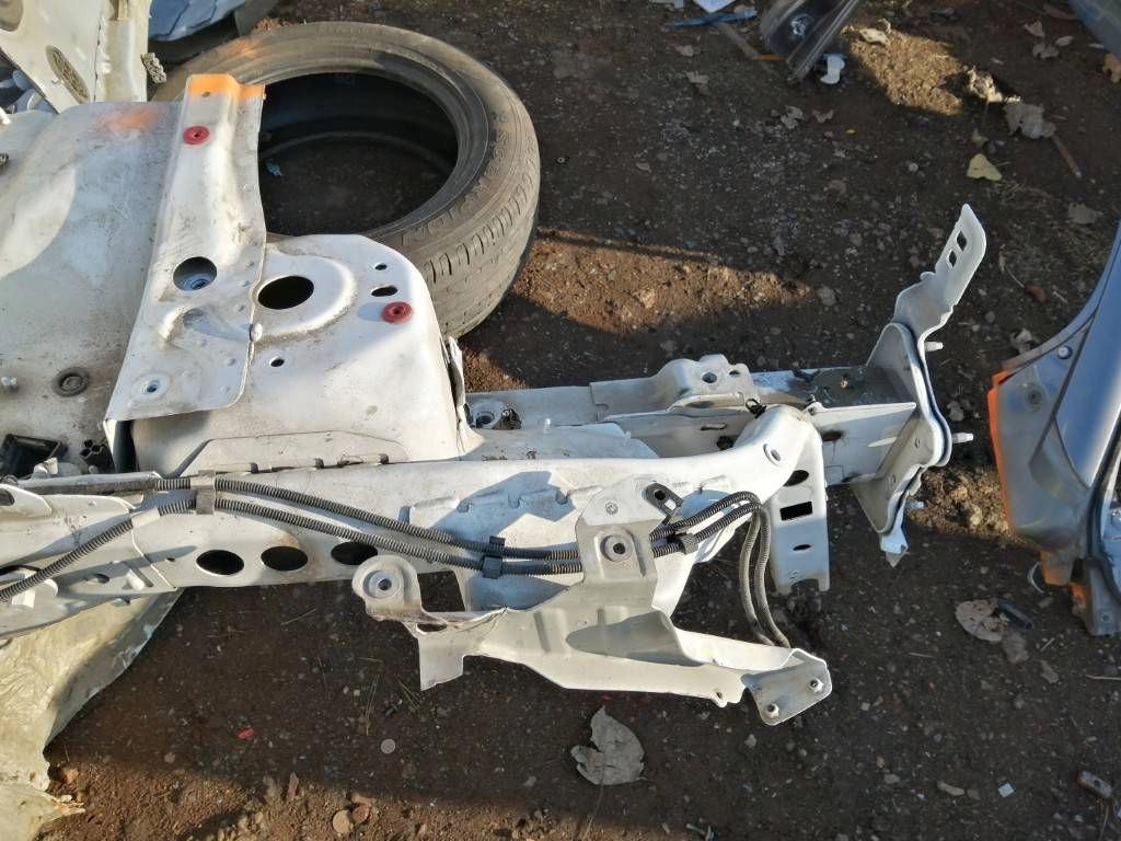 фото №1, Ford focus mk4 чверть перед передня права