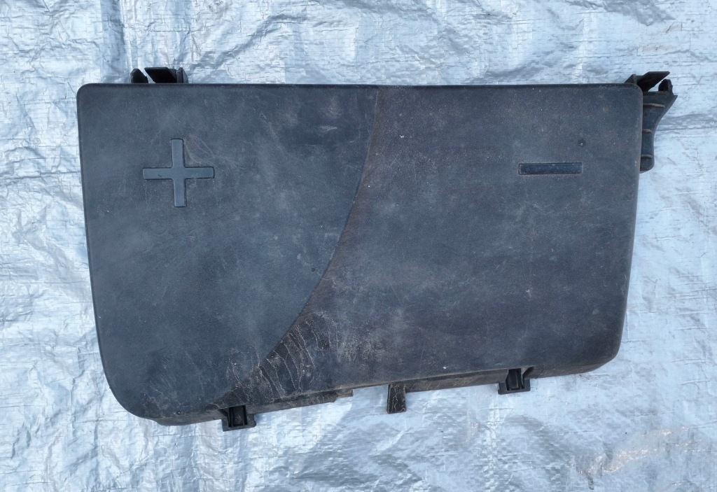 Купить Крышка накладка аккумулятор citroen c6 9655430680