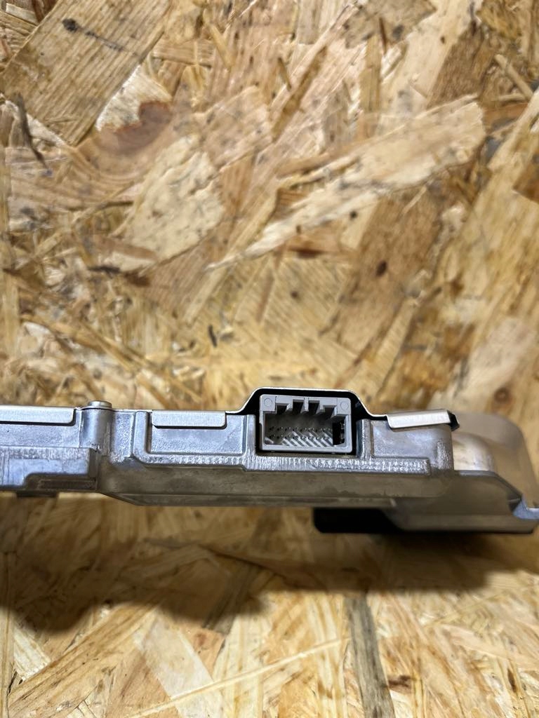 фото №11, Радар камера датчик камеры перед subaru xv ii 17- 87501fl070 22r оригинал