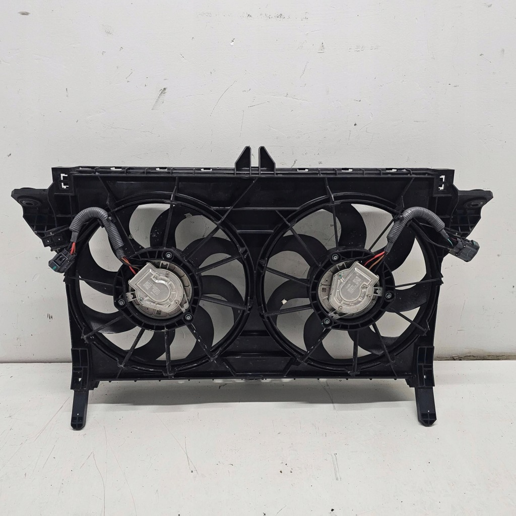 фото №1, Вентилятор радиатора tesla model s plaid 2023r 1619030-00-a