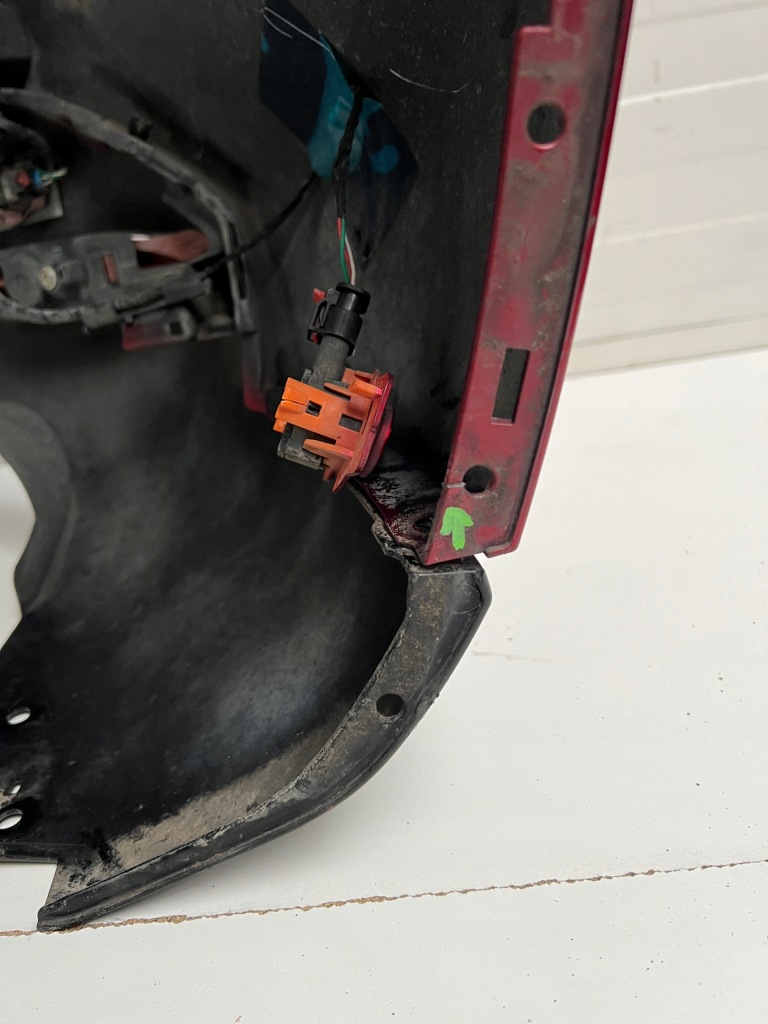 Купить Бампер задний задняя mazda 3 iv 4 6-pdc камера