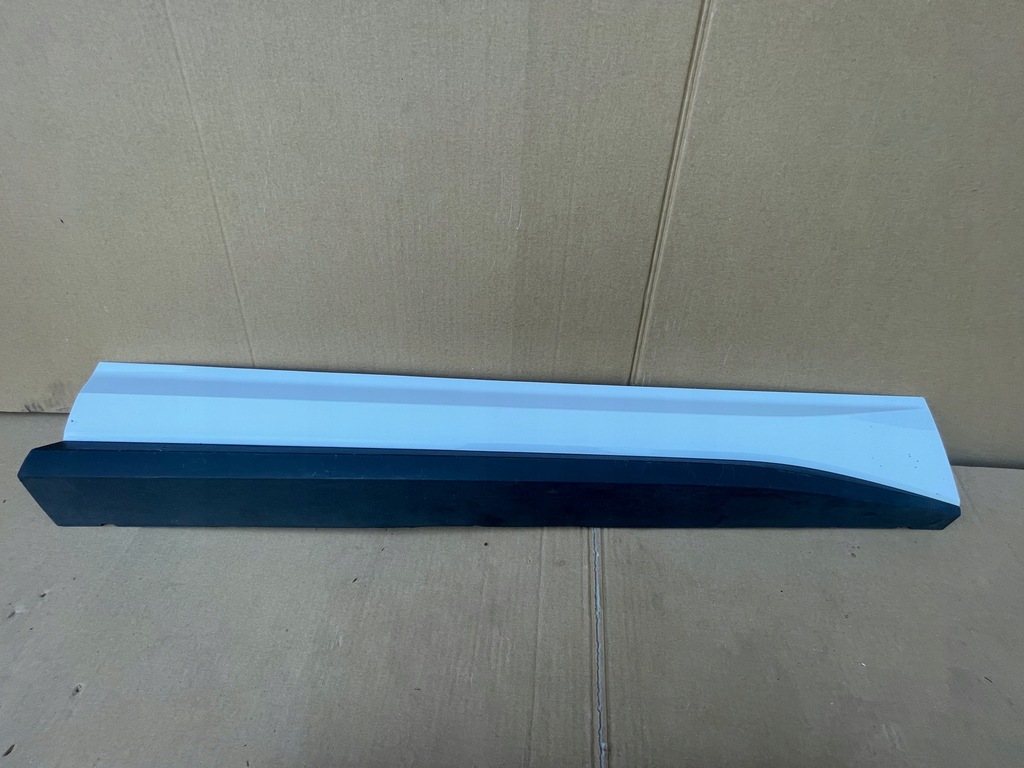 фото №1, Skoda kodiaq права молдинг двері перед передня