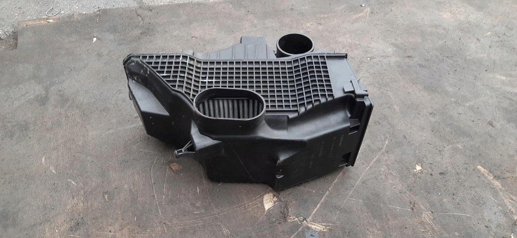 фото №7, Корпус фильтра воздуха 1.5dci renault clio iv 165001258r