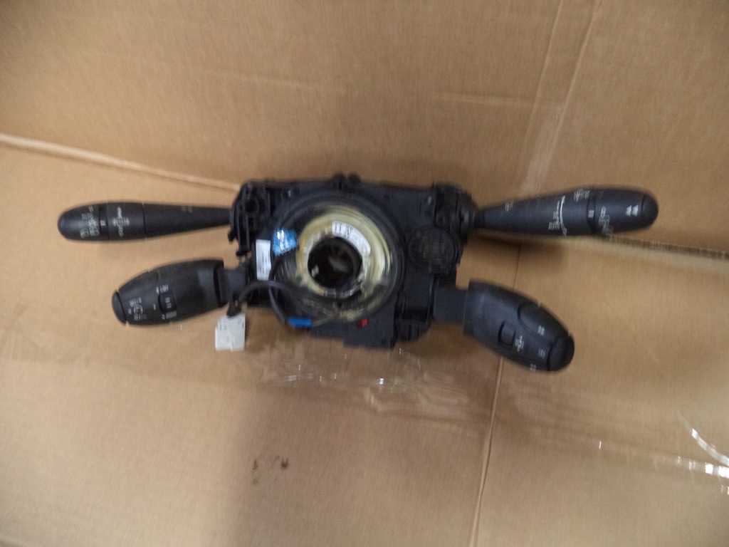 фото №1, Peugeot 3008 5008 перемикач комбінований 96667320xt