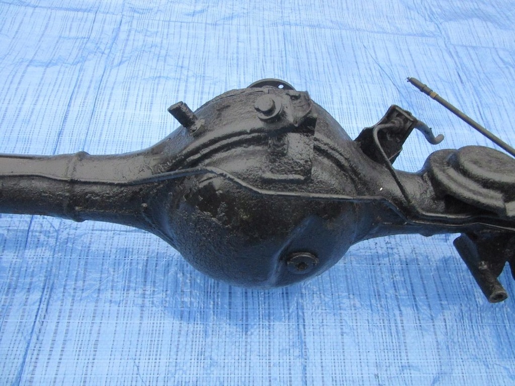 фото №7, Suzuki jimny 1.3i 2003 мост задняя