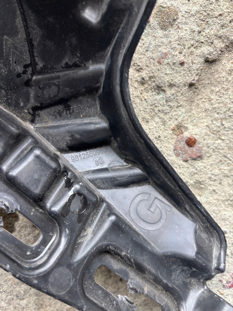 фото №8, Направляющая крыло перед левый правый peugeot e 208 ii 9828362580 9828361980