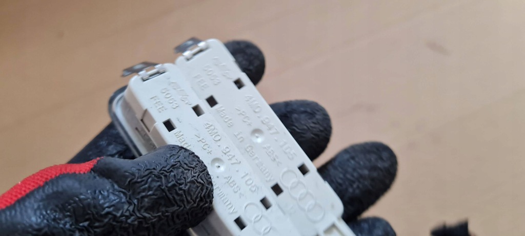 фото №7, A6 c8 4k лампа led потолочный 4m0947105 a4 b9 8w a5 8w 2 штуки