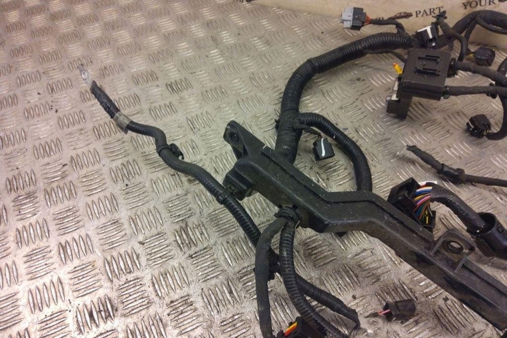 фото №12, Жгут двигателя kia niro 91660q4020 electric 150kw 2022