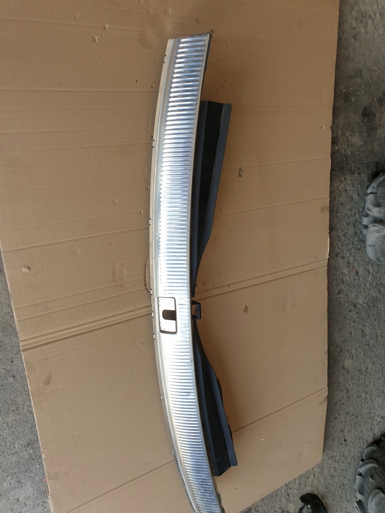 Купить Накладка порог багажника q7 4l0864483a