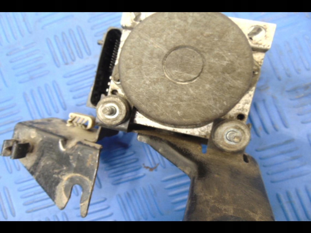 фото №9, Dacia logan 1.4mpi насос abs 8200217740f