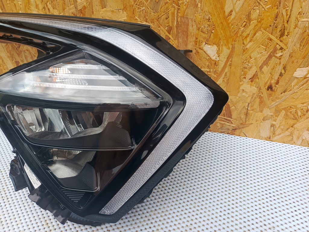 фото №2, Лампа перед правая kia sportage 5 v full led r292112020