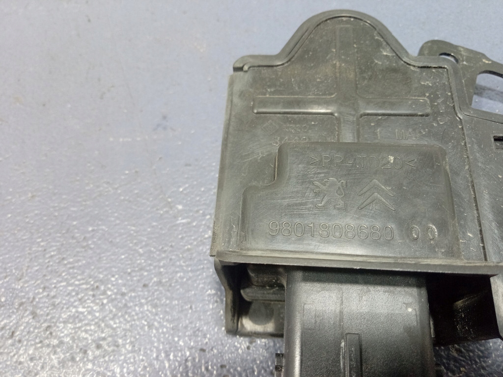 фото №5, Citroen c4 cactus 14- модуль реле блок керування кнопка старт/стоп 967787168001