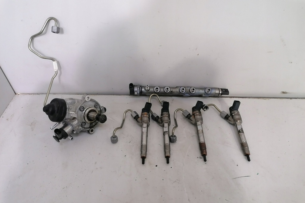 фото №9, Комплект форсунок bmw 4 coupe f32, f82 8514148 2.0l дизель 140kw 2018