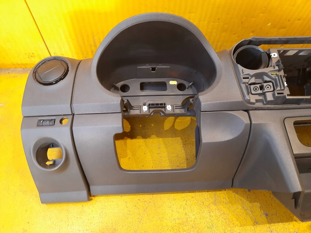 фото №10, Vw amarok 2h приборная панель консоль без оснащения