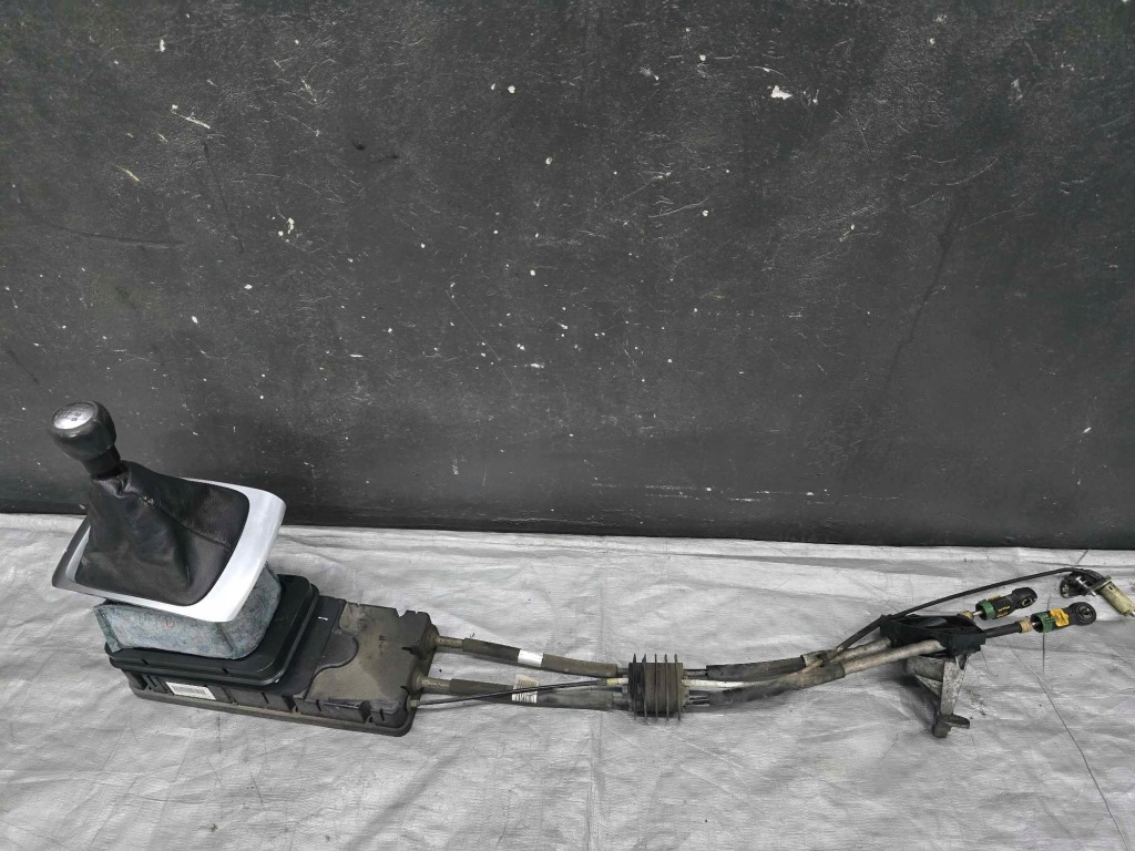 фото №1, Тросы домкрат рычаг citroen c4 picasso ii 9806774080