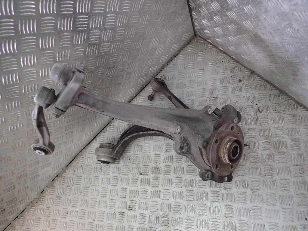 фото №1, Audi s7 a7 4g8 подвеска поворотный кулак рычаги r