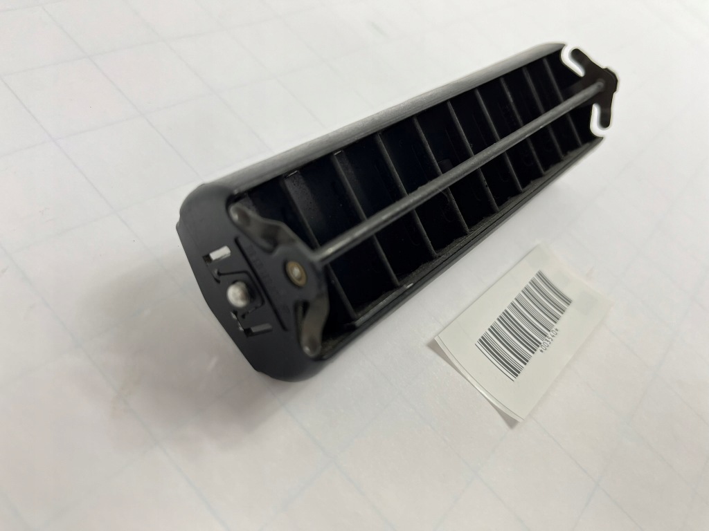 фото №11, Средняя решётка обдув панель приборная консоль mercedes w126 1268310330