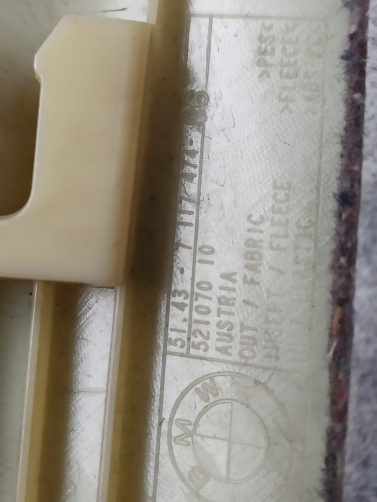 Оббивка стійку  обшивки стелі чорний bmw 3 e92 e93 в Україні