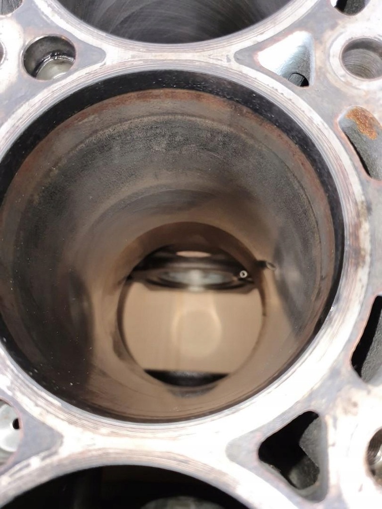 фото №6, Блок двигуна volvo v50 2.0 d4 d4204t